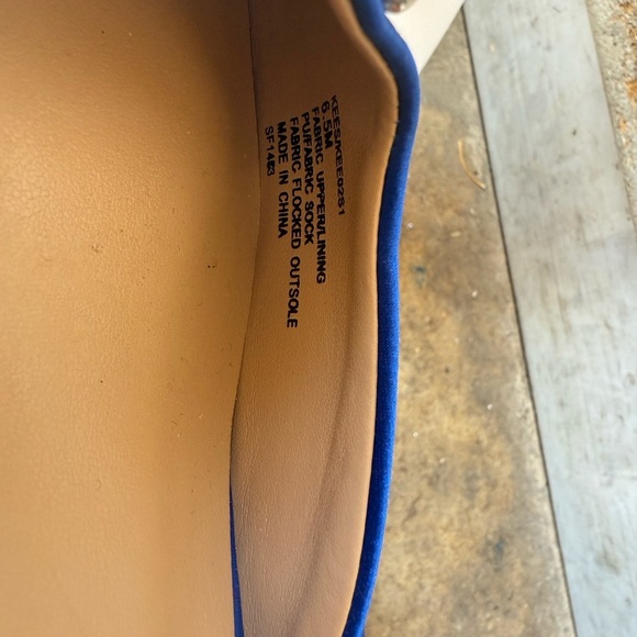 Steve Madden Blue Embellished Women's Mules - Picture 4 of 4